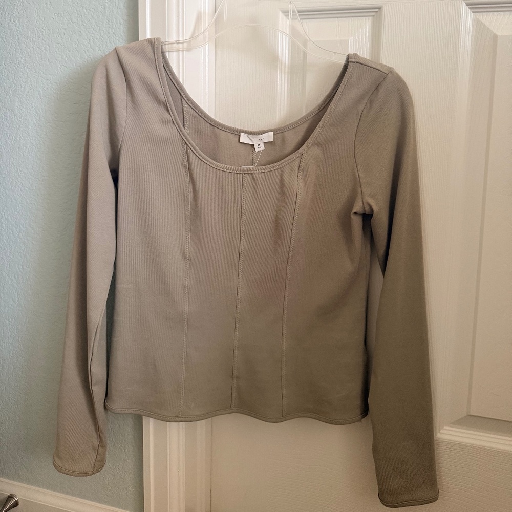 all : row stretch fitted top NWT M